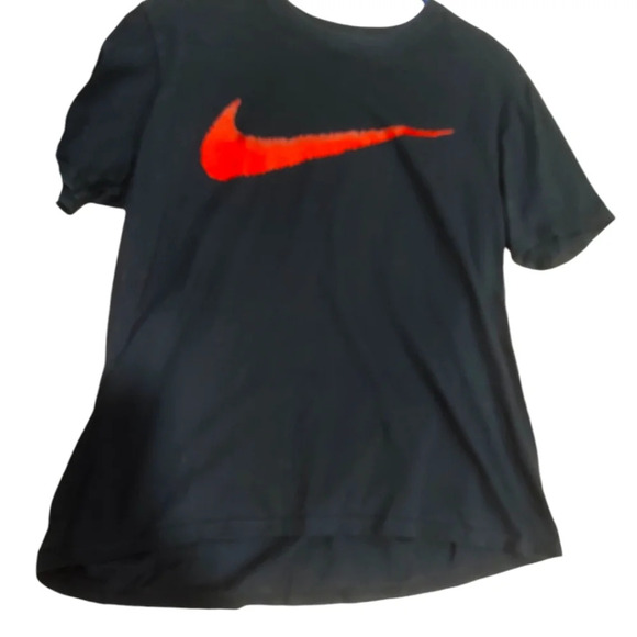 Mens Nike Swoosh Graphic Tee Tshirt - Picture 1 of 2